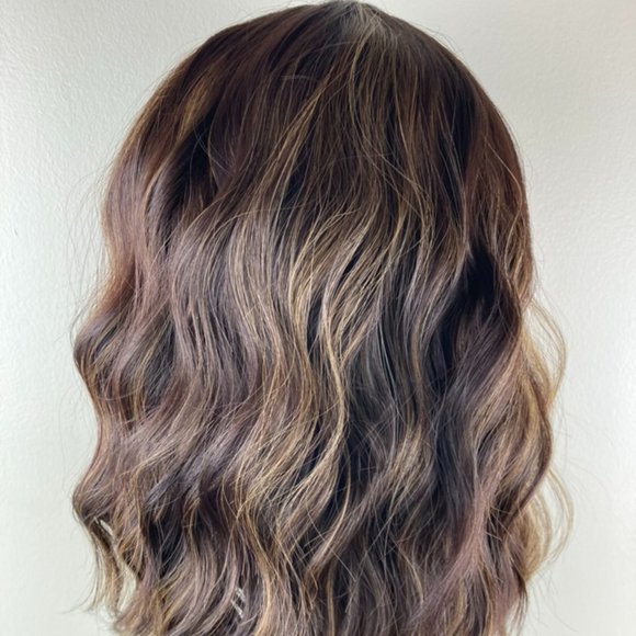 Brown Wig With Blonde Highlight - Picture 3 of 9